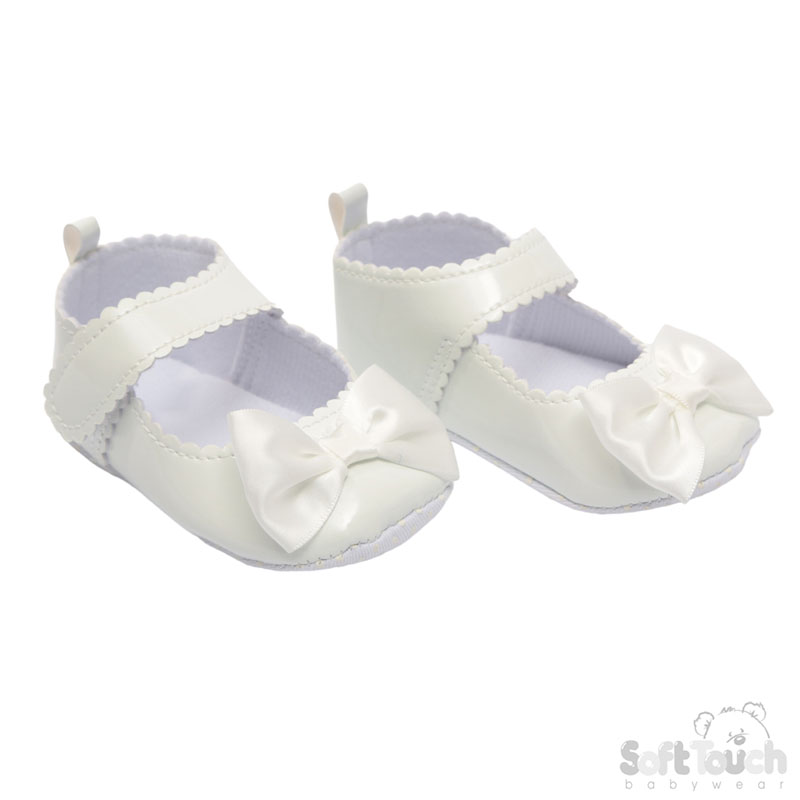 White Shiny Scallaped PU Shoes w/Satin Bow: B2275-W