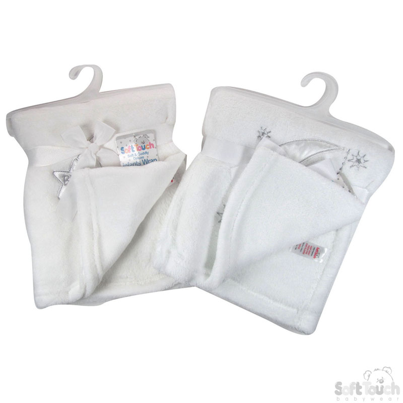 White Fleece Wrap W/Satin Applique No. FBP36