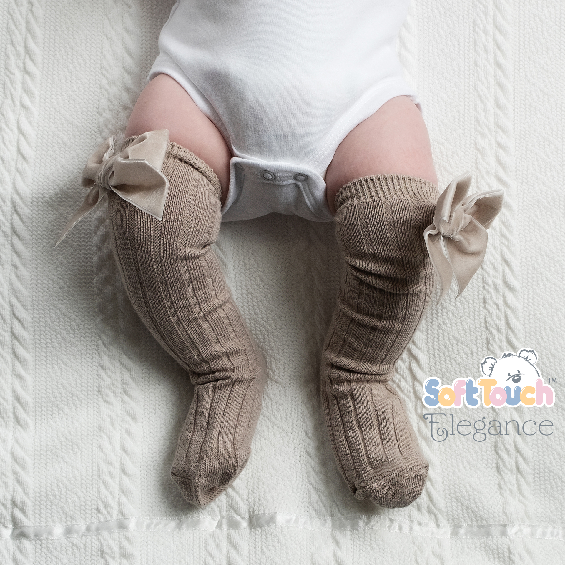 Biscuit Ribbed Knee Length Socks w/Large Velvet Bow : S360-BI