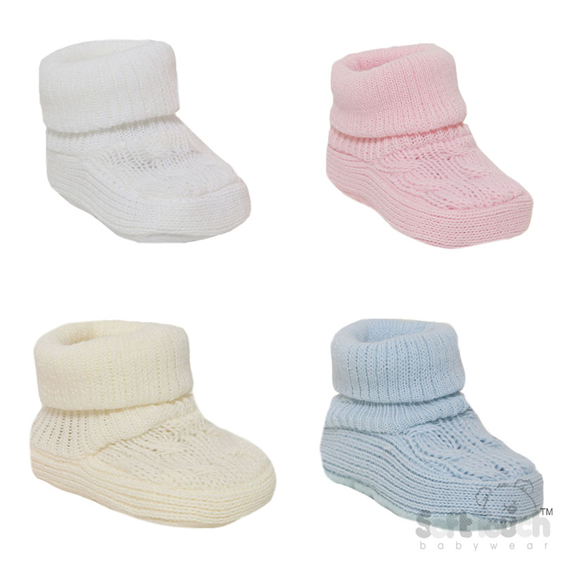 P/B/W/C Acrylic Baby Bootees No. S403