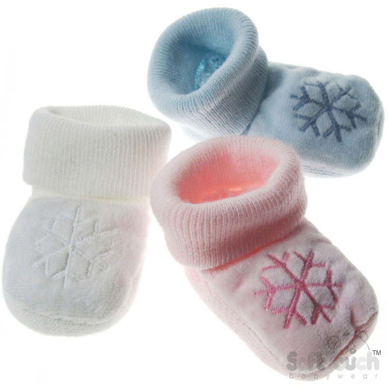 Acrylic Emb. Baby Bootees No.S410