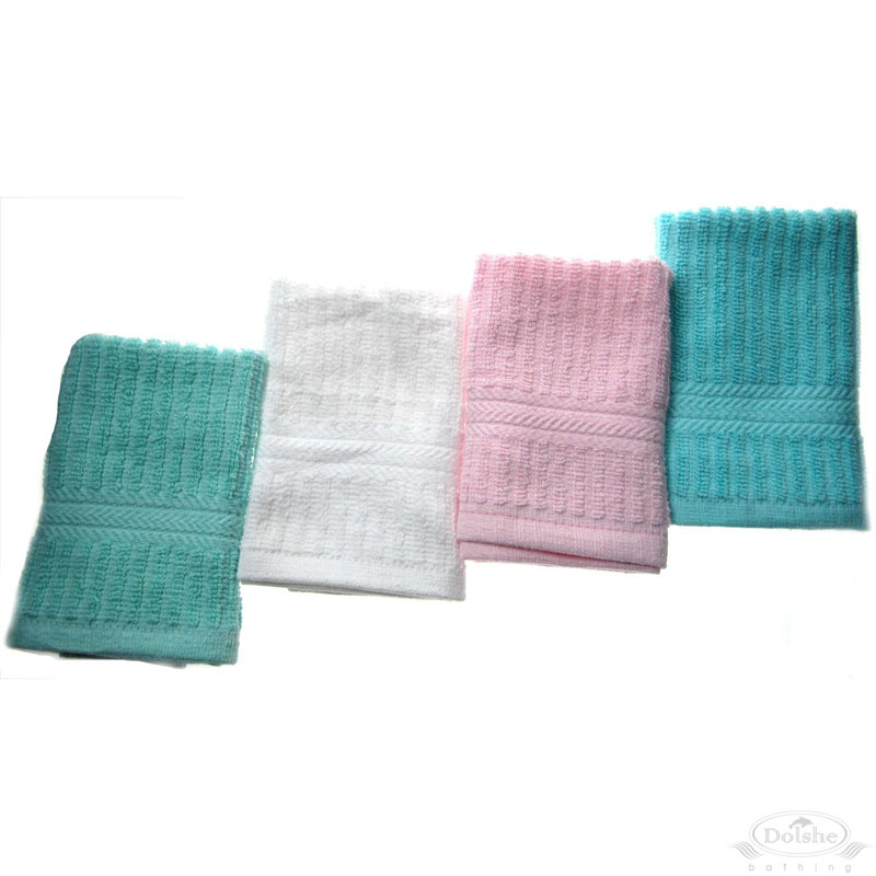 Plain Ribbed Face Cloth: T220
