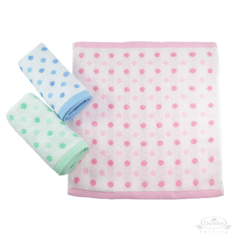 Spotty Face Cloth No. T648